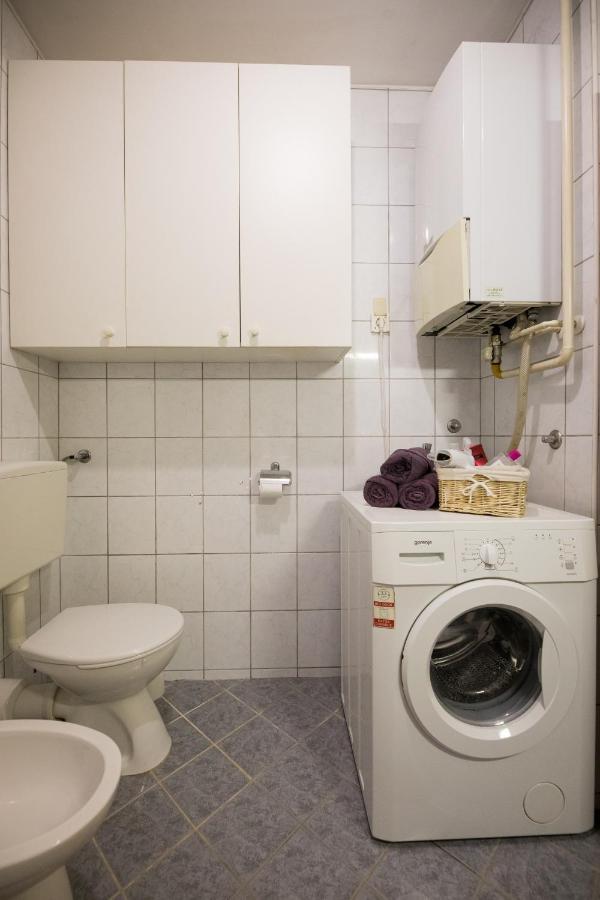 Apartman Ana Lägenhet Osijek Exteriör bild