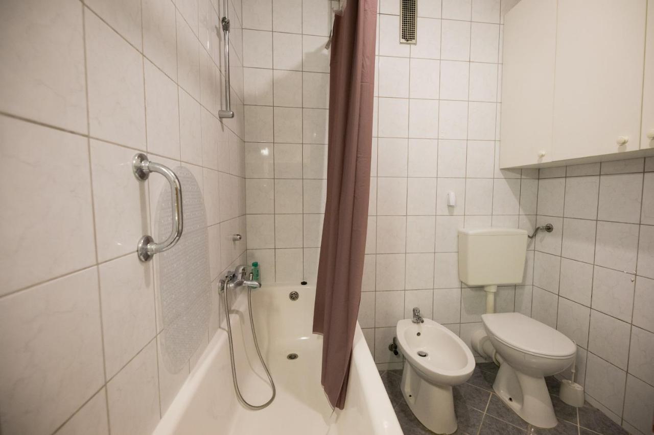 Apartman Ana Lägenhet Osijek Exteriör bild