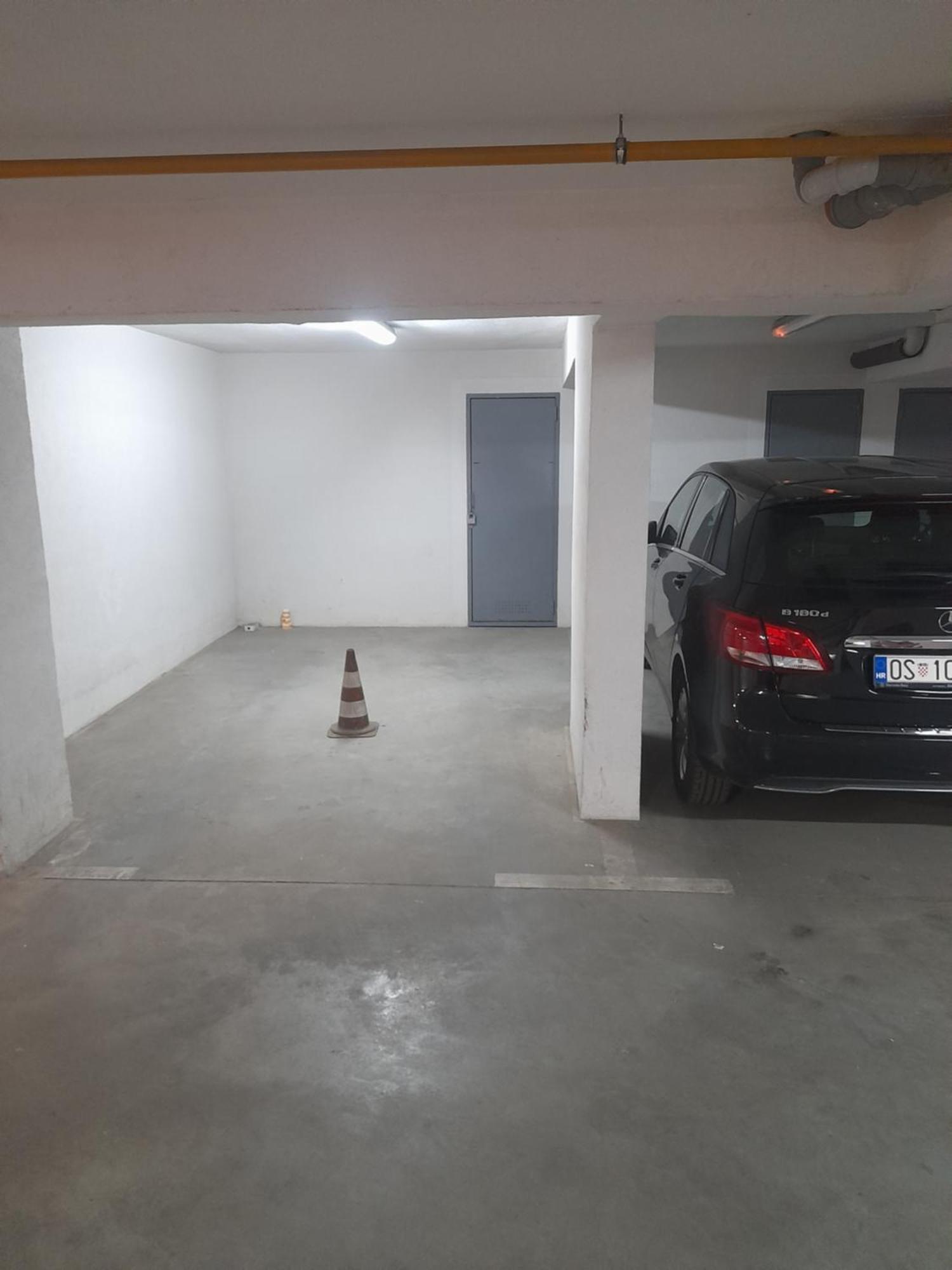 Apartman Ana Lägenhet Osijek Exteriör bild